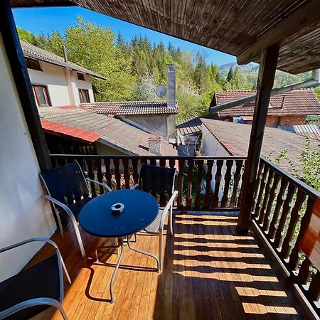 Luylyana Guesthouse Ribarica Ngoại thất bức ảnh