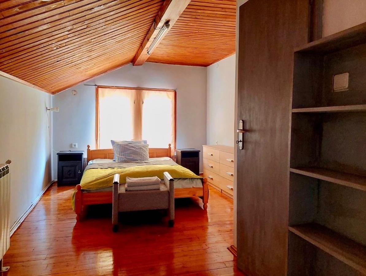 Luylyana Guesthouse Ribarica Ngoại thất bức ảnh